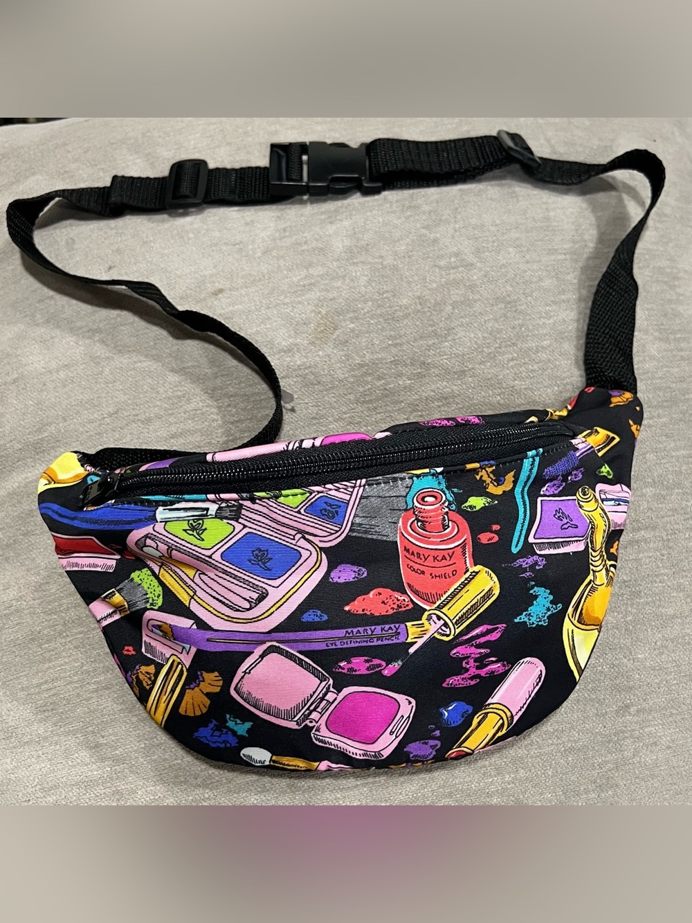 MARY KAY vintage nylon Fanny pack